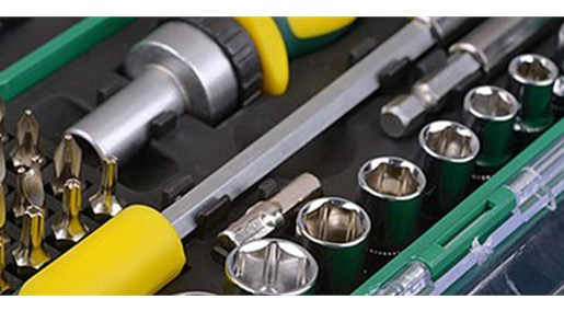 如何為設(shè)備選擇性能最佳的電子連接器？